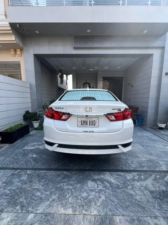 Honda City 2022 for Sale in Lahore Image-1