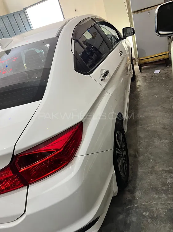 Honda City 2024 for Sale in Lahore Image-1