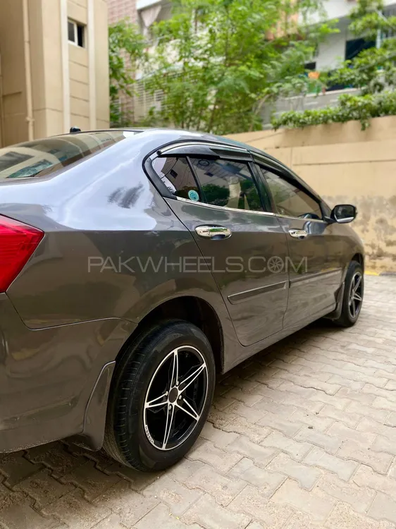 Honda City 2013 for Sale in Faisalabad Honda City 2013 for Sale in Faisalabad Image-10