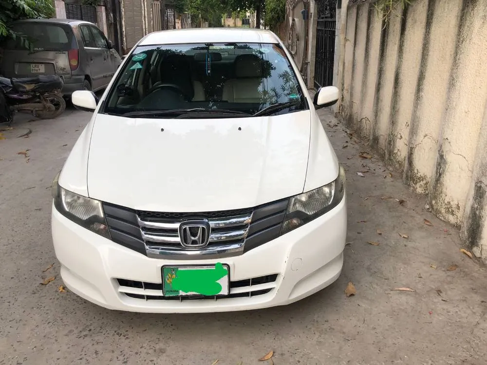 Honda City 2013 for Sale in Lahore Image-1