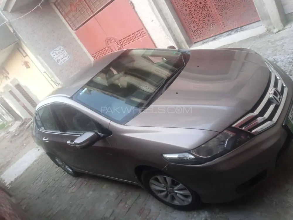 Honda City 2015 for Sale in Lahore Image-1
