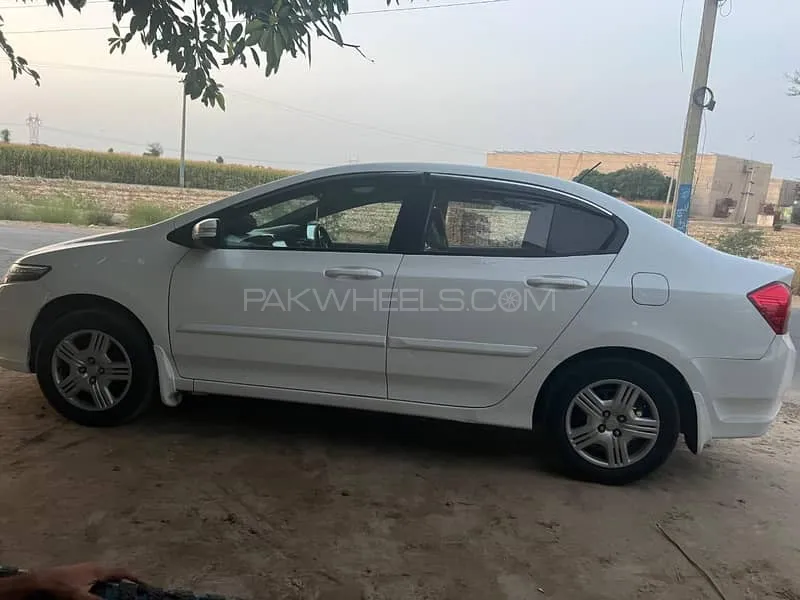 Honda City 2019 for Sale in Okara Image-1
