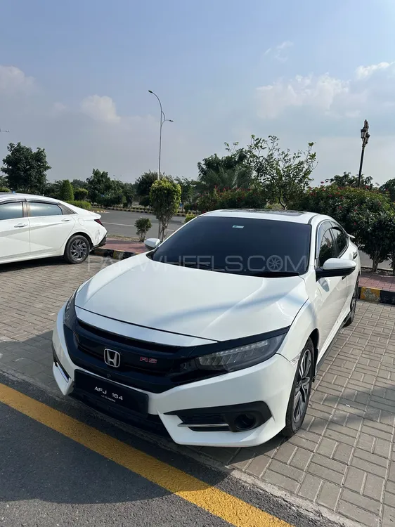 Honda Civic 2017 for Sale in Lahore Image-1