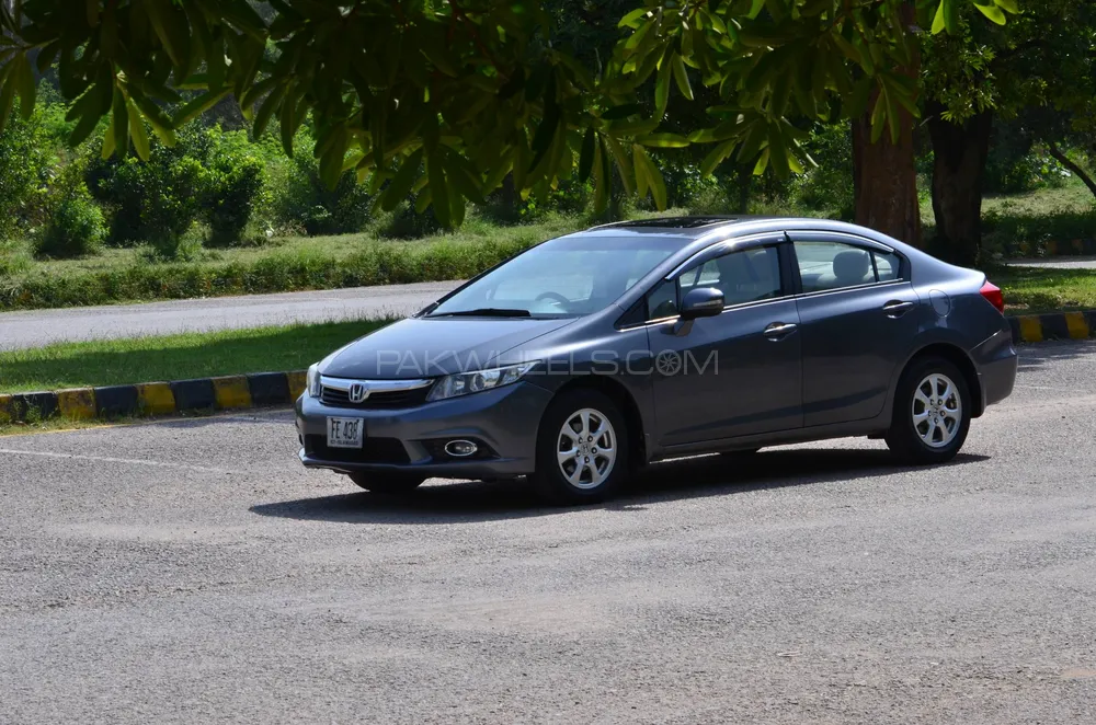 Honda Civic 2015 for Sale in Islamabad Image-1