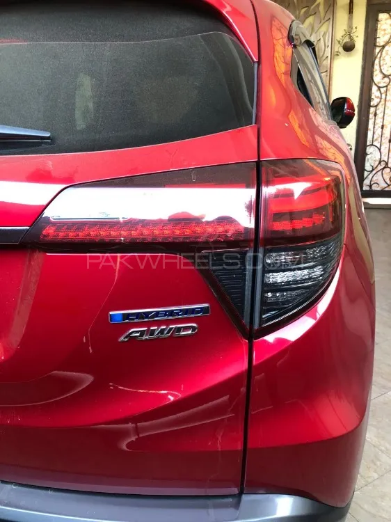 Honda Vezel 2019 for Sale in Lahore Image-1