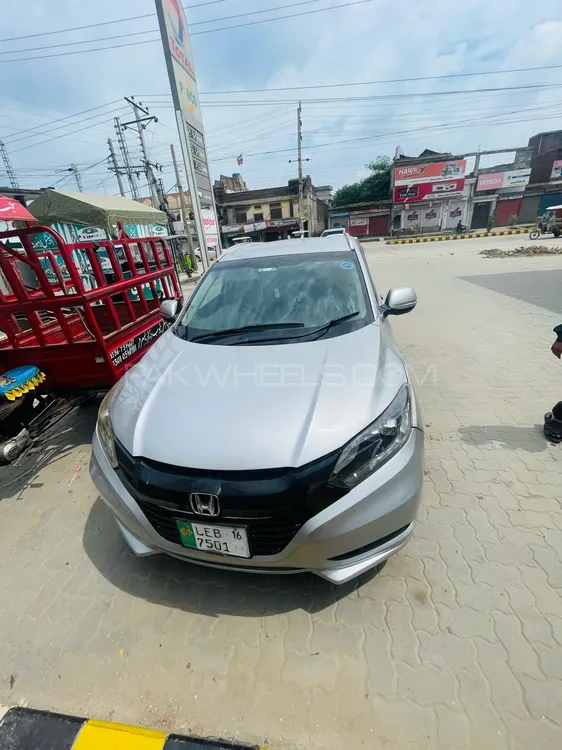 Honda Vezel 2014 for Sale in Lahore Image-1
