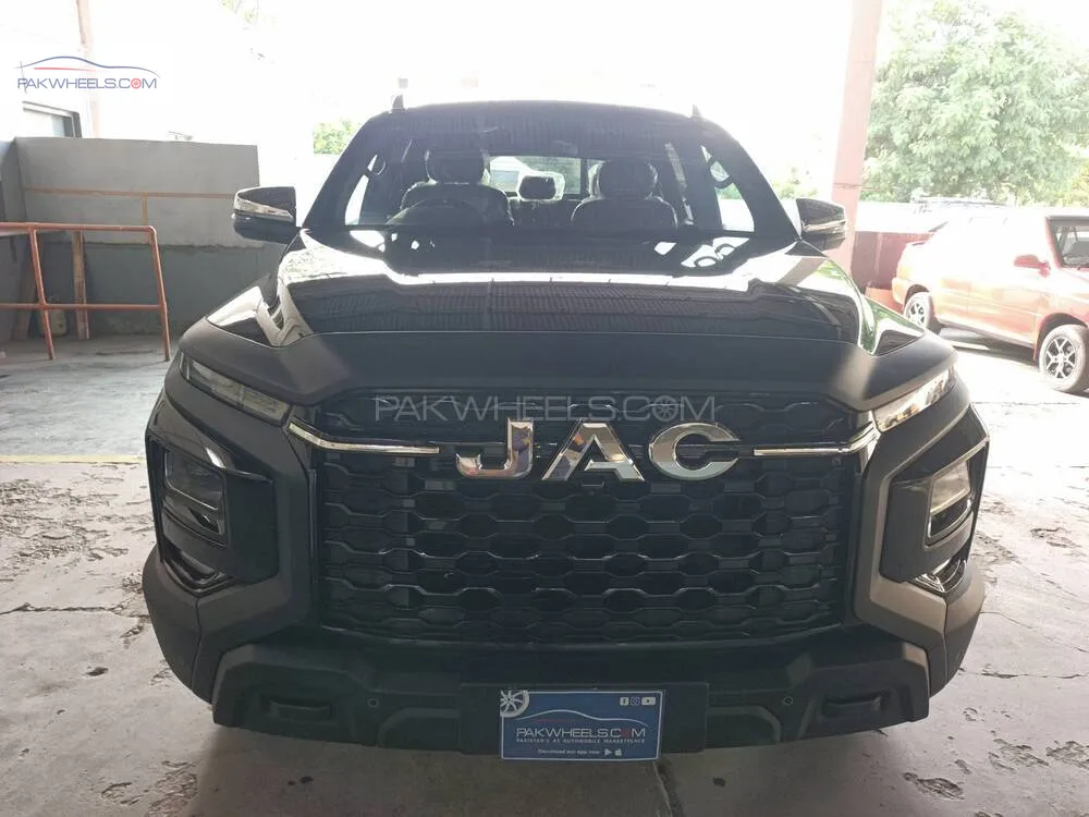 JAC T9 2025 for Sale in Rawalpindi Image-1