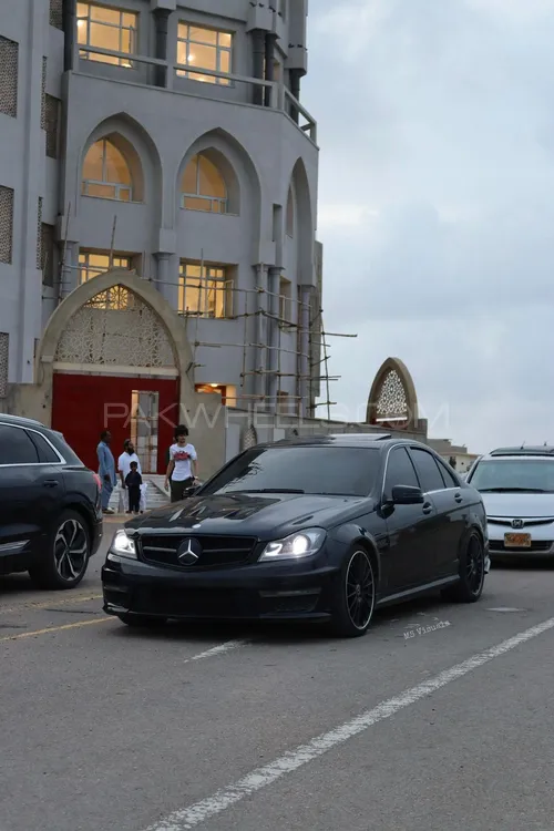 Mercedes Benz C Class 2009 for Sale in Karachi Image-1