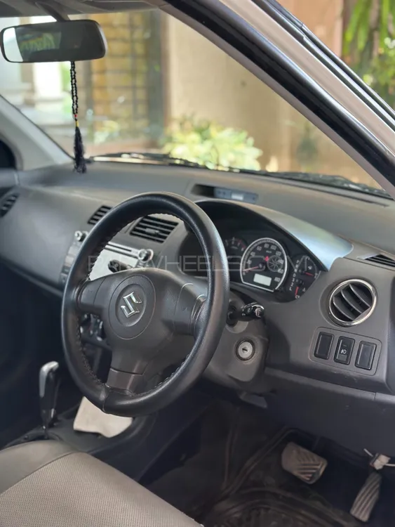 Suzuki Swift 2021 for Sale in Multan Suzuki Swift 2021 for Sale in Multan Image-7
