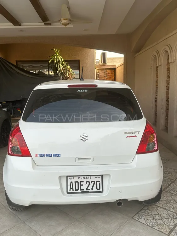 Suzuki Swift 2021 for Sale in Multan Suzuki Swift 2021 for Sale in Multan Image-4