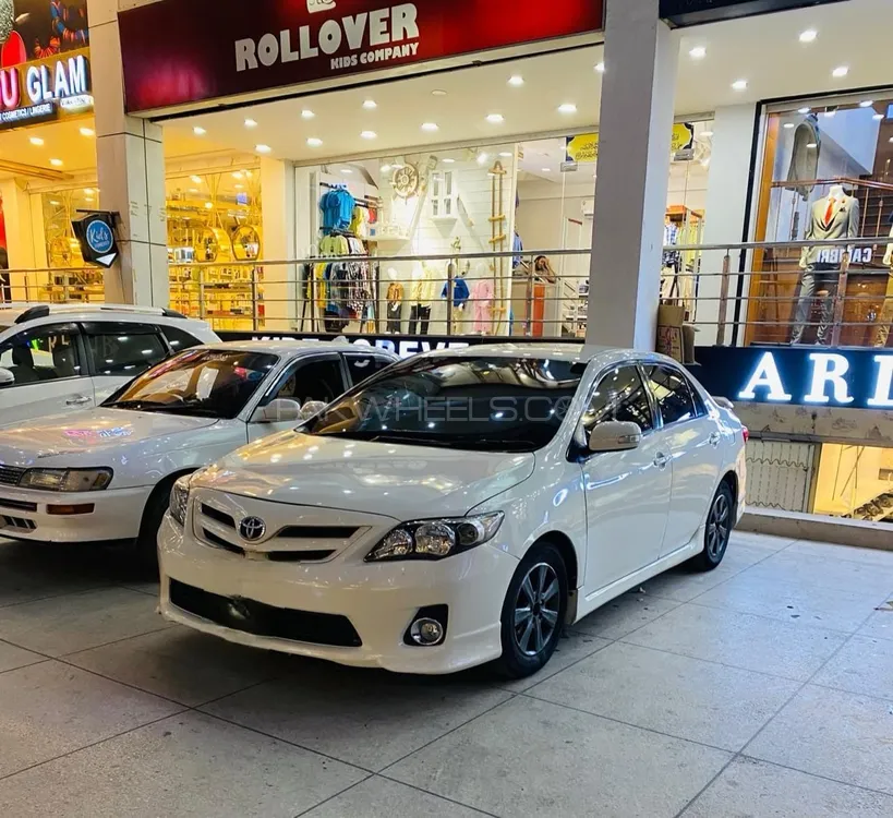 Toyota Corolla 2011 for Sale in Peshawar Image-1