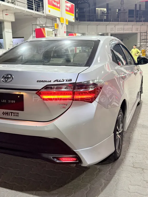 Toyota Corolla 2019 for Sale in Gujranwala Image-1