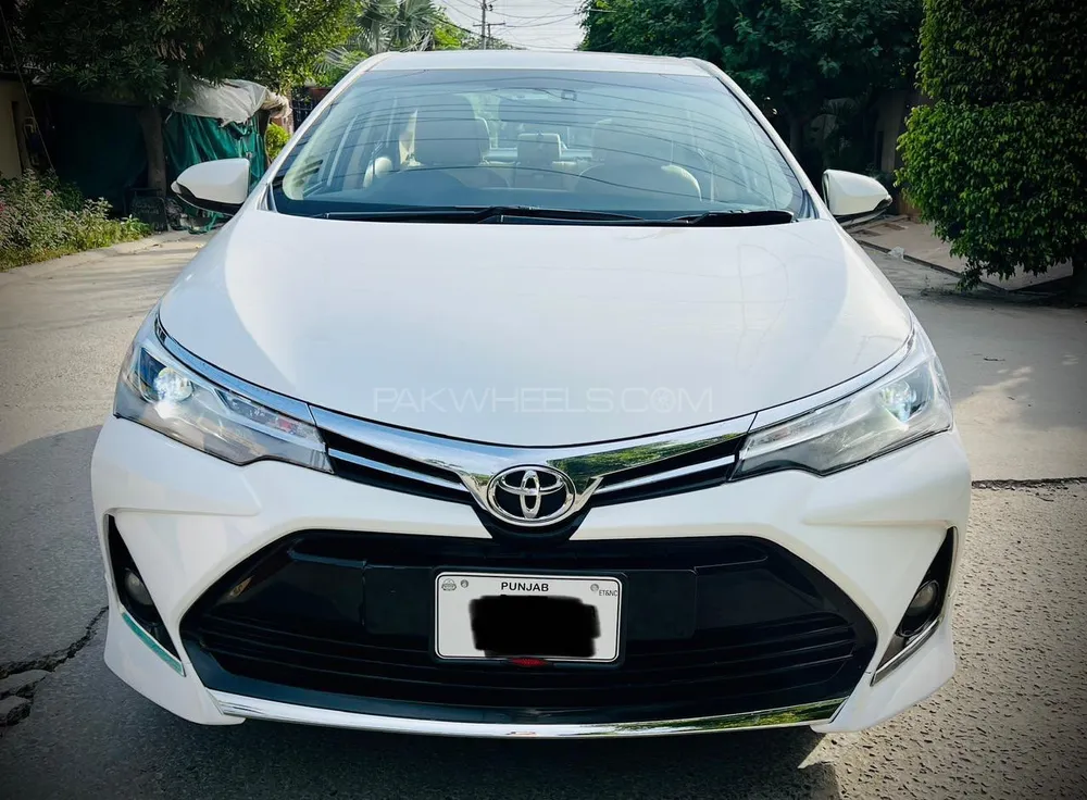 Toyota Corolla 2019 for Sale in Lahore Image-1