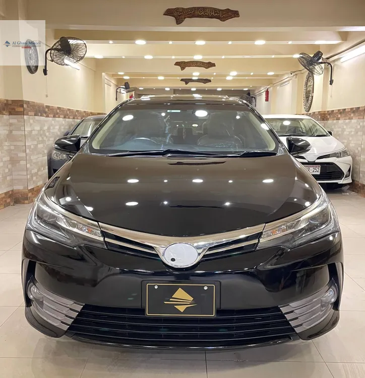 Toyota Corolla 2020 for Sale in Karachi Image-1