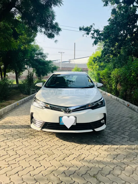 Toyota Corolla 2020 for Sale in Faisalabad Image-1