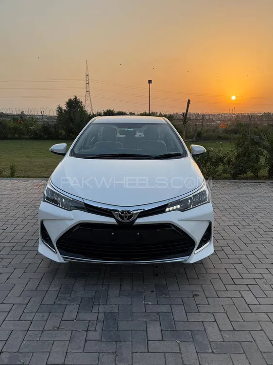 Toyota Corolla 2021 for Sale in Islamabad Image-1