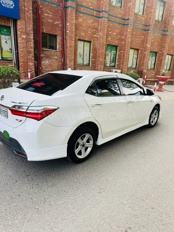 Toyota Corolla 2021 for Sale in Lahore Image-1