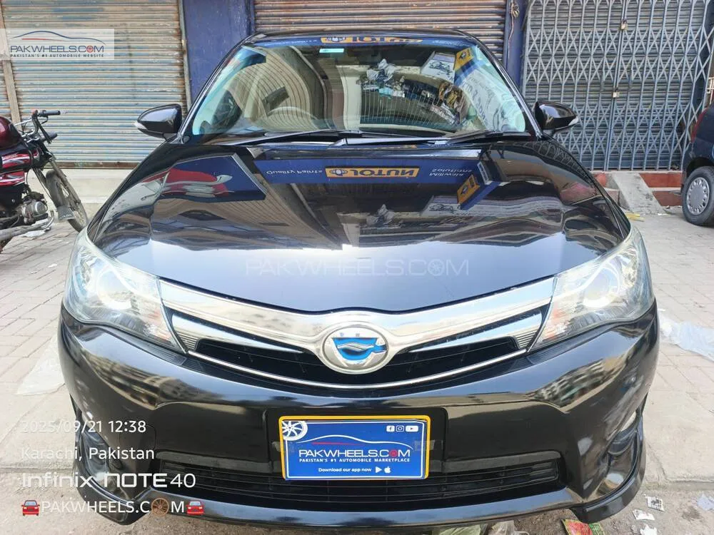 Toyota Corolla Fielder 2017 for Sale in Karachi Image-1