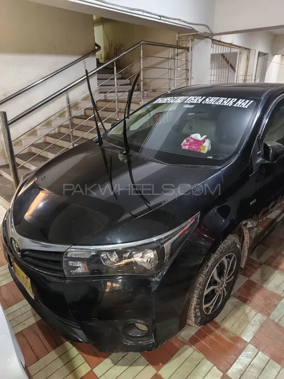 Toyota Corolla 2014 for Sale in Karachi Image-1