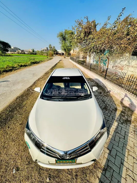 Toyota Corolla 2015 for Sale in Sargodha Image-1