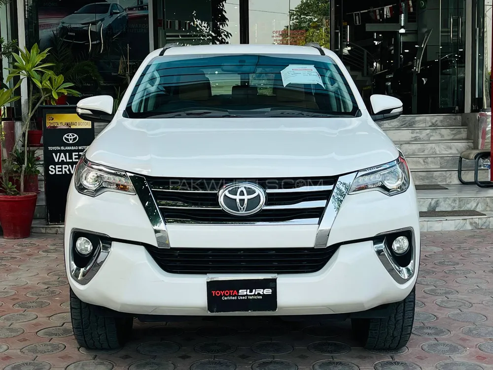 Toyota Fortuner 2017 for Sale in Islamabad Image-1