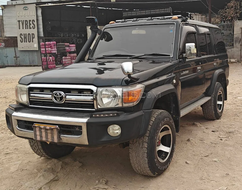 Toyota Land Cruiser 1995 for Sale in Islamabad Image-1
