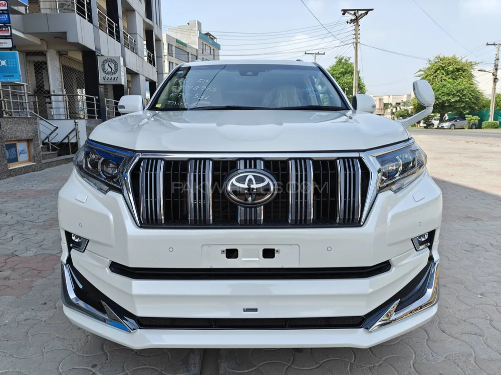 Toyota Prado 2020 for Sale in Lahore Image-1