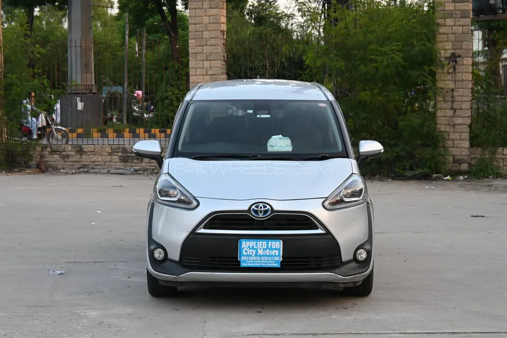 Toyota Sienta 2017 for Sale in Rawalpindi Image-1