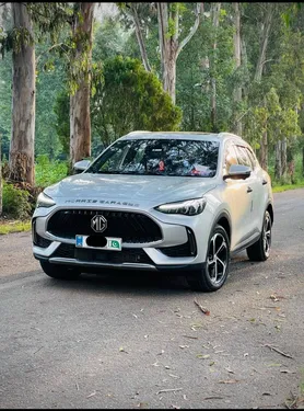 MG HS PHEV 2025