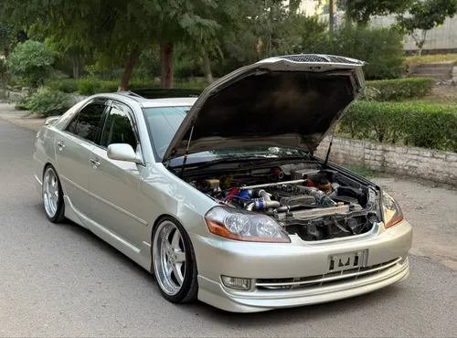 Toyota Mark II Grande 2.5 2004