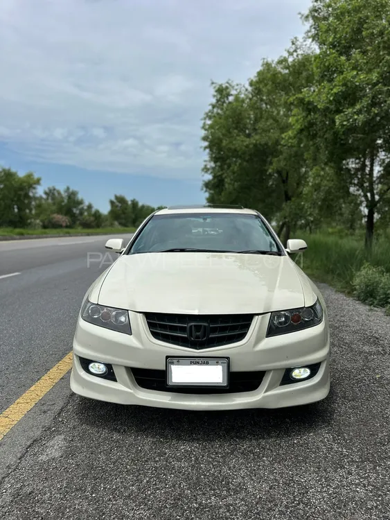 Honda Accord 2003 for Sale in Islamabad Image-1