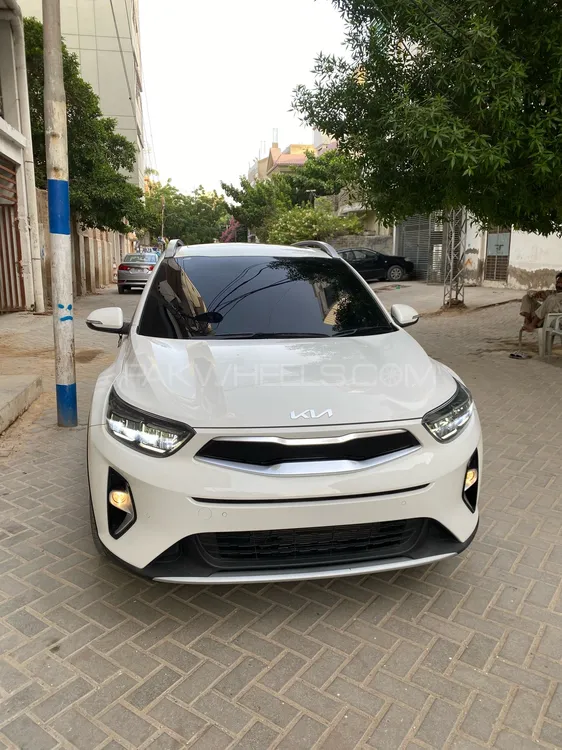 KIA Stonic 2024 for Sale in Hyderabad Image-1