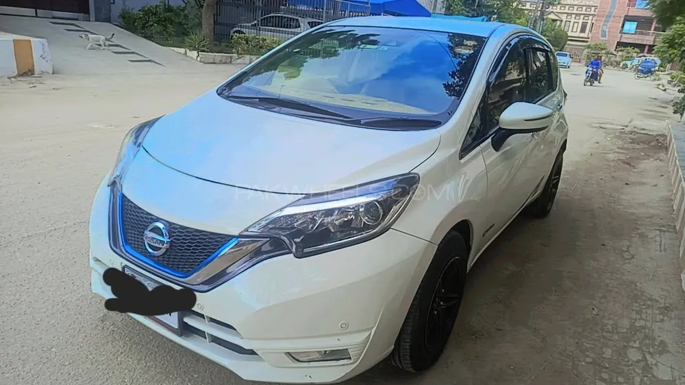 Nissan Note 2019 for Sale in Karachi Image-1