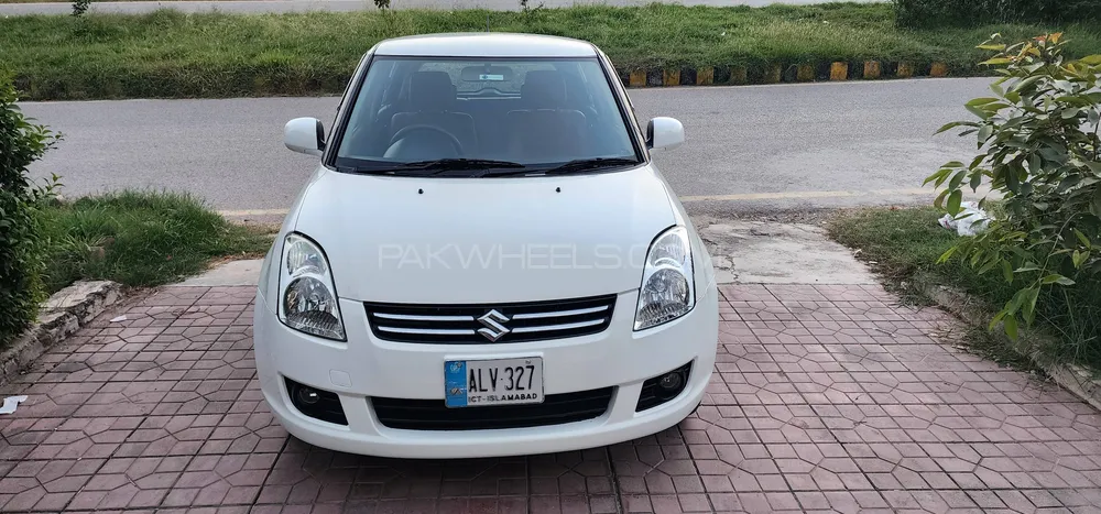 Suzuki Swift 2018 for Sale in Islamabad Image-1