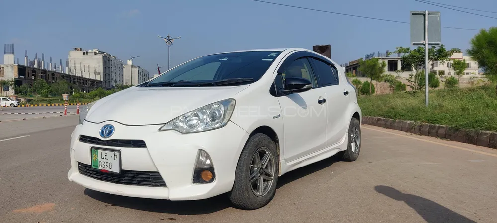Toyota Aqua 2014 for Sale in Islamabad Image-1