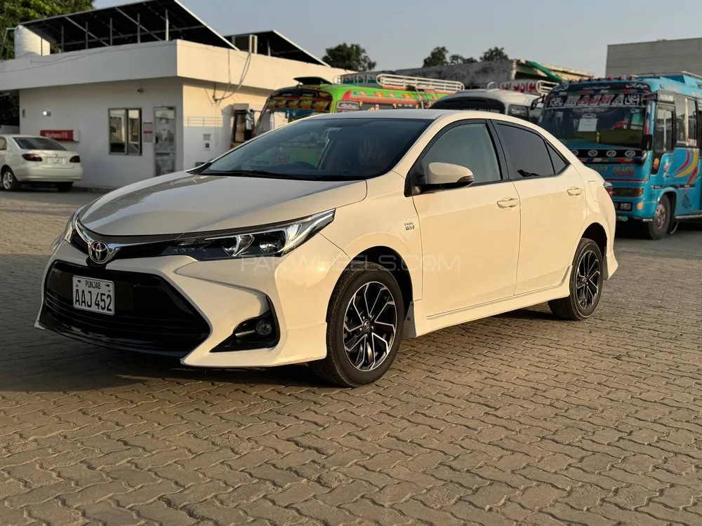 Toyota Corolla 2020 for Sale in Gujrat Image-1