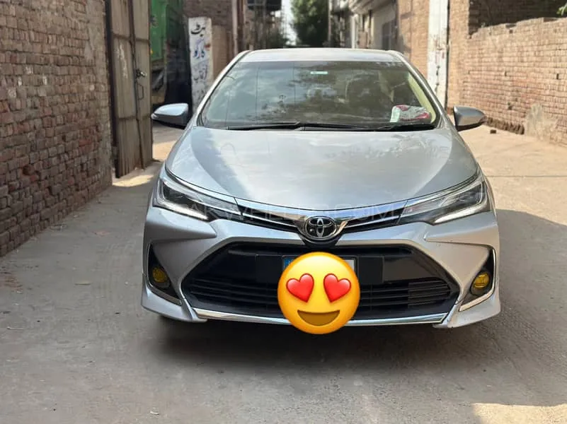 Toyota Corolla 2022 for Sale in Faisalabad Image-1