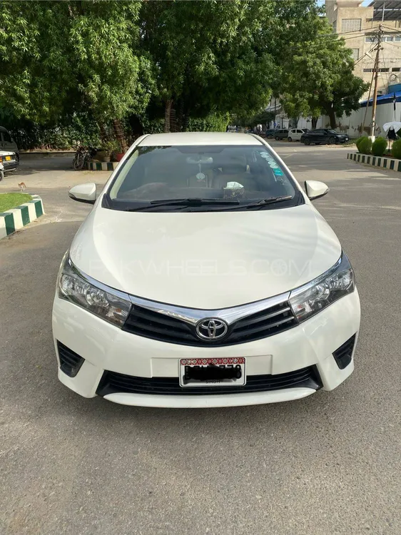 Toyota Corolla 2014 for Sale in Karachi Image-1