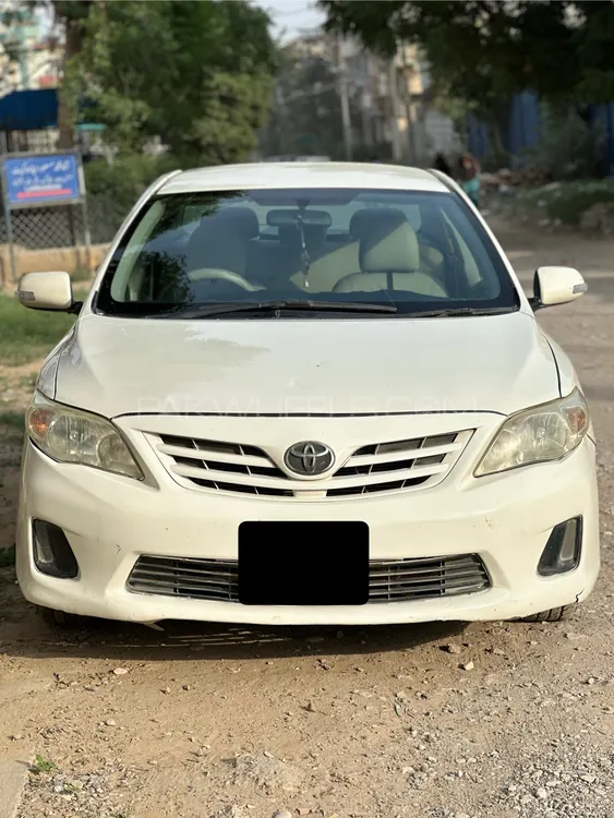 Toyota Corolla 2013 for Sale in Karachi Image-1
