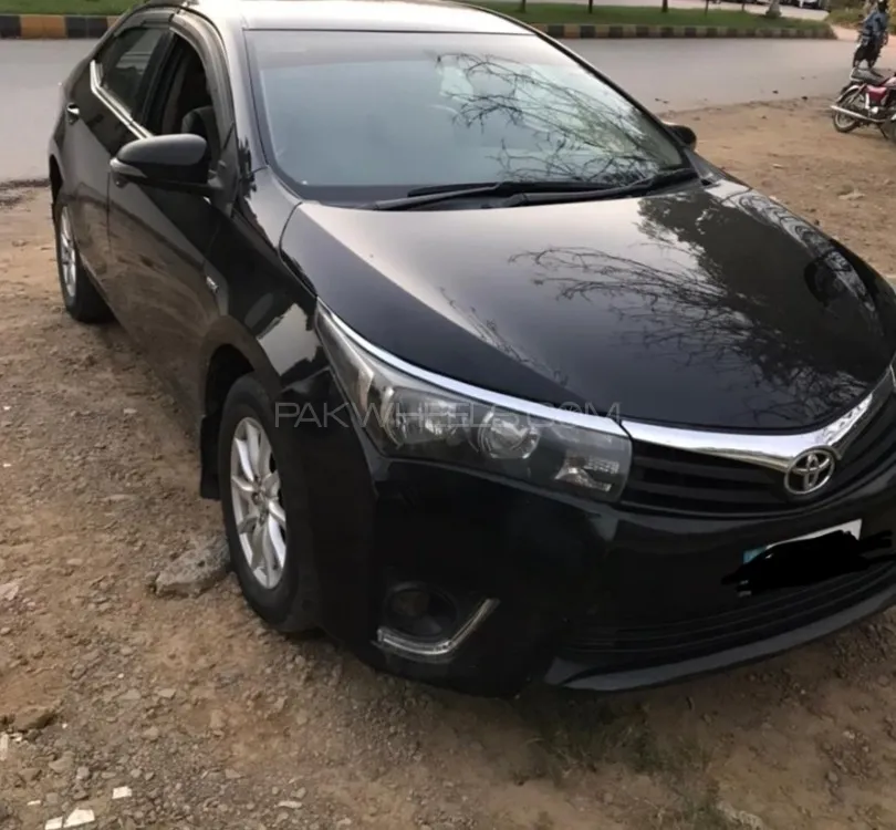 Toyota Corolla 2014 for Sale in Islamabad Image-1