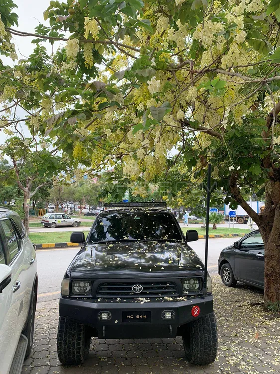 ٹویوٹا ہائیلکس 2001 for Sale in جہانگیرہ Image-1