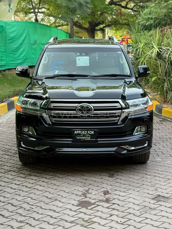 Toyota Land Cruiser 2020 for Sale in Islamabad Image-1