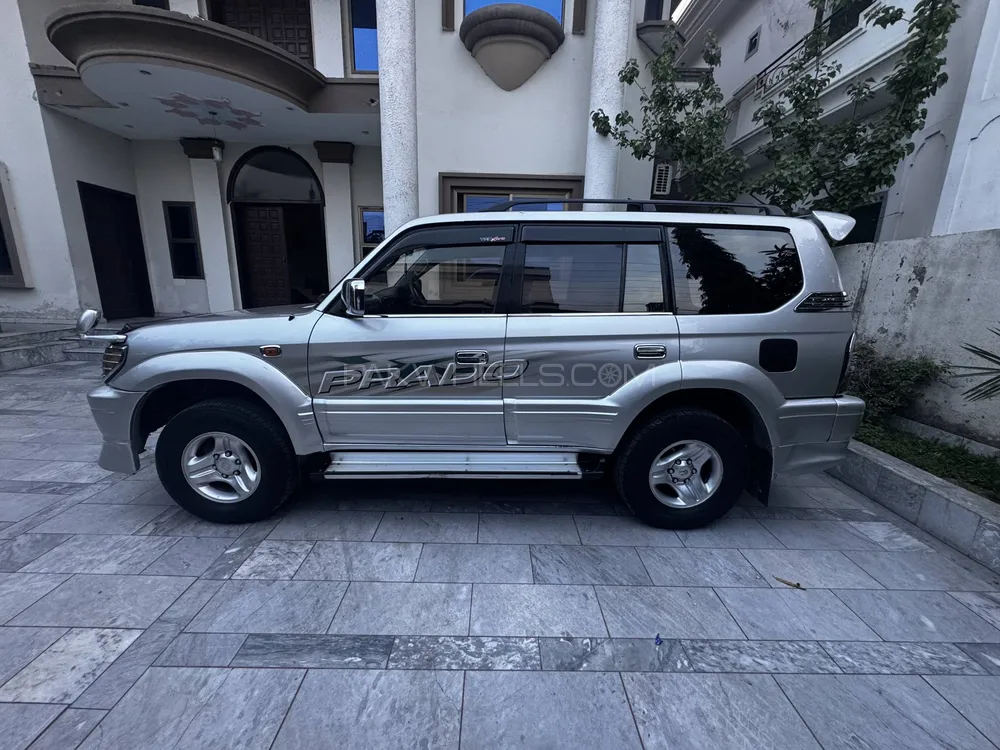 ٹویوٹا پراڈو 2001 for Sale in گجرات Image-1