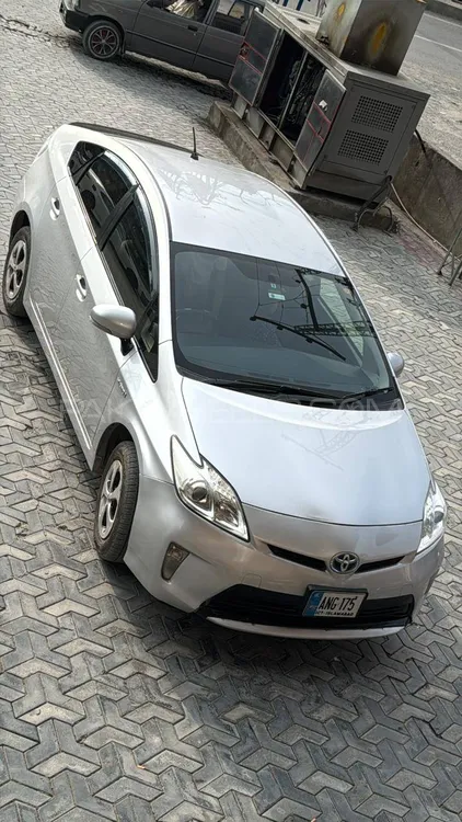 Toyota Prius 2015 for Sale in Swabi Image-1
