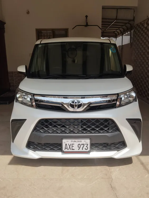 Toyota Roomy 2024 for Sale in Lahore Image-1