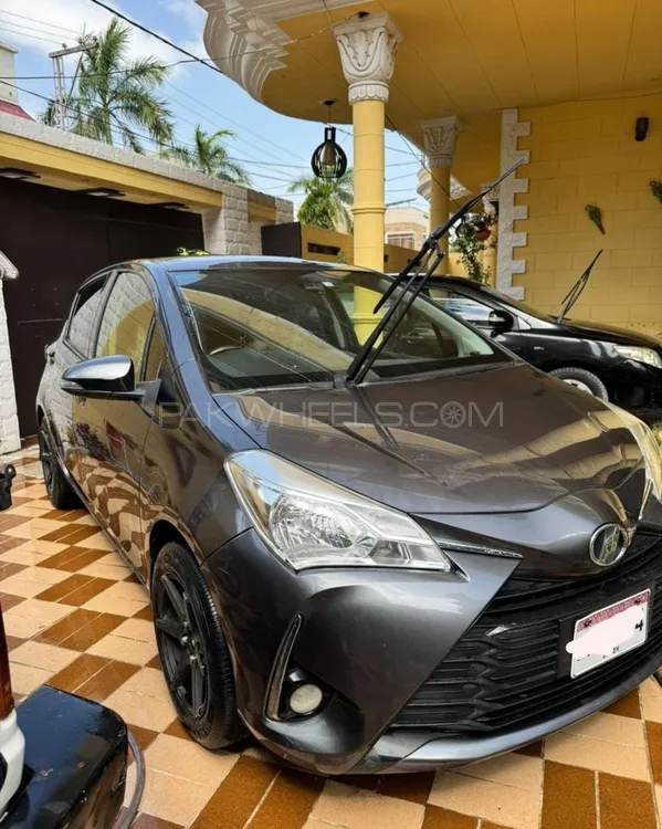 Toyota Vitz 2018 for Sale in Hyderabad Image-1