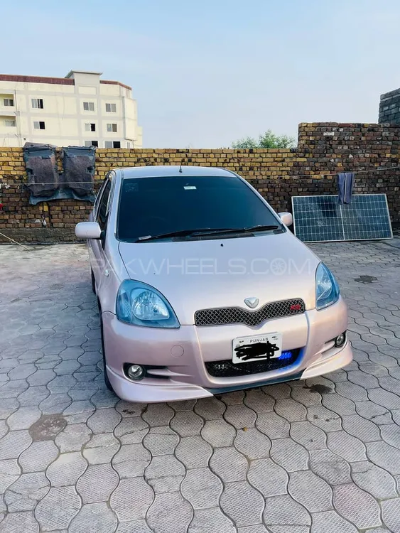 Toyota Vitz 1999 for Sale in Peshawar Image-1
