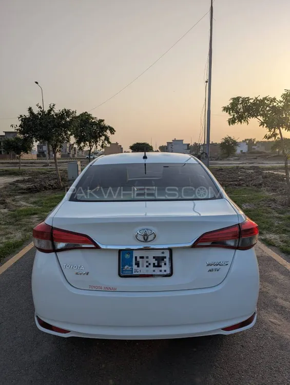 Toyota Yaris Sedan 2021 for Sale in Lahore Image-1