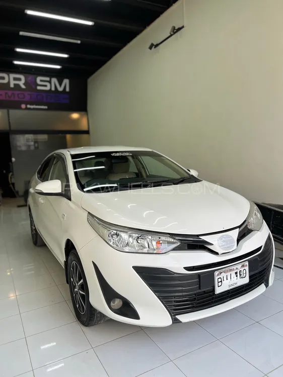 Toyota Yaris Sedan 2021 for Sale in Karachi Image-1