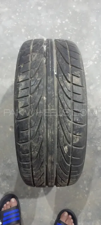 Dunlop Direzza Sports High performance tyre 195 50 r15 Image-1